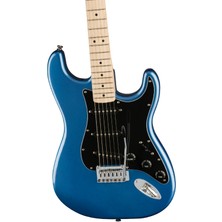 Squier Affinity Series Stratocaster Akçaağaç Klavye Lake Placid Blue Elektro Gitar