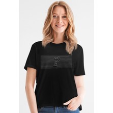 Rock&Roll Çizgili Köpek Siyah Kısa Kollu Kadın T-Shirt