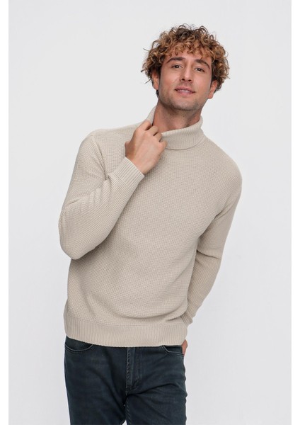 Tena Moda Erkek Bej Yarım Balıkçı Yaka Basic Triko Kazak 9KETRTN0003 fırsatları