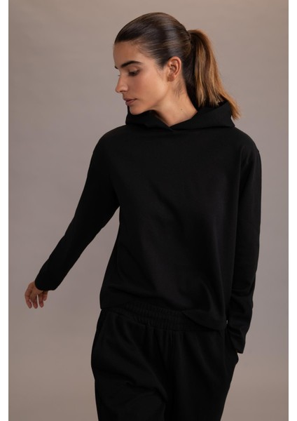 DeFactoFit Standart Fit Kapüşonlu Sweatshirt Z0688AZ22AU