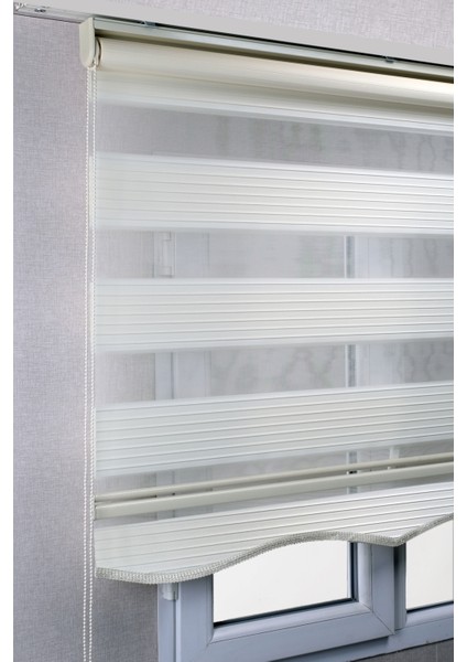 Etekli Krem Pileli Zebra Kaliteli Güneşlik Stor Perde