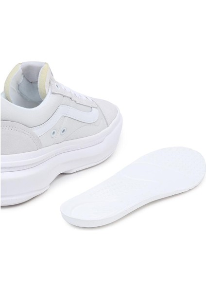 Ua Old Skool Overt cc indirimleri