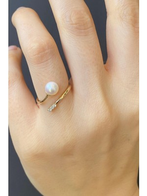 Birinci1926 BIRINCI1926 14 Ayar Altın Tek Incili Taşlı Sarmal Yüzük