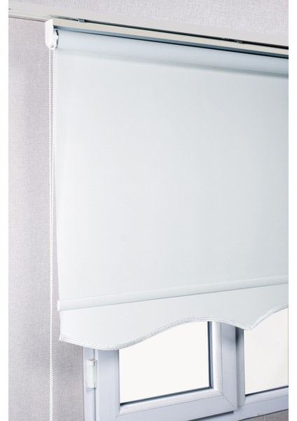 Etekli Beyaz Blackout Kaliteli Güneşlik Stor Perde