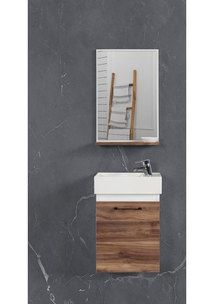 Lucky Banyo Dolabı