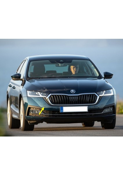 Skoda Octavia Mk4 2020-2023 Ön Tampon Çeki Demir Kapağı 5E3807241