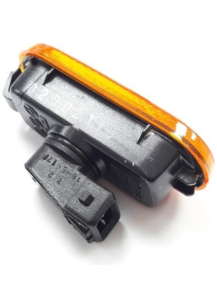 VW Golf 3 1992-1998 Çamurluk Sinyal Lambası Duylu Sarı 3A0949101A