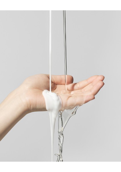 Yüz Temizleme Sütü Hassas ve Kuru Cilt (150 Ml)