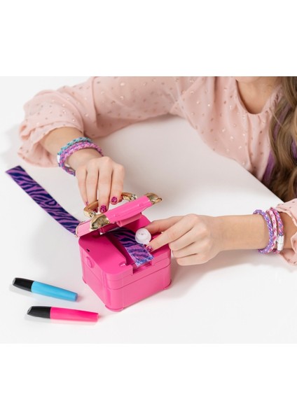 Spin Master 6056639 Cool Maker, Go Glam Hollywood Kuaför Stüdyosu