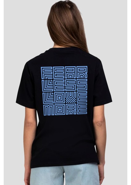 Karede Sevgi Siyah Kısa Kollu Ön ve Arka Baskılı Kadın T-Shirt