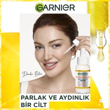 Garnier Parlak Cilt Için Makyaj Temizleme Suyu + C Vitamini Serum + Nemlendirici Seti