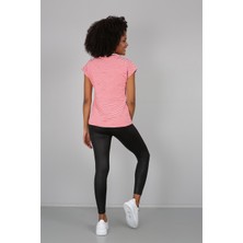 Banada Moda Çizgi Desenli Bisiklet Yakalı Kısa Kollu TShirt