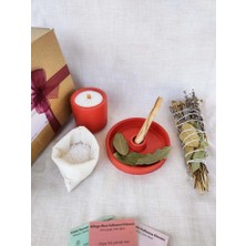 Sillage Candle Arınma Tütsülük Set Vegan Kiraz Çiçeği Sedir Kokulu Soya Mumu Palo Santo Adaçayı Lavanta Tütsü Seti