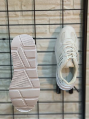 Memory Foam Beyaz Renk Kadın Spor Ayakkabı