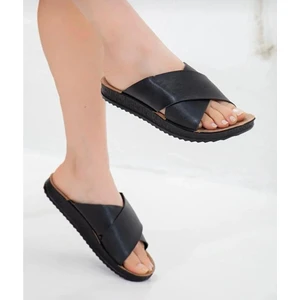 Yazlık Ev Sokak Plaj Terliği