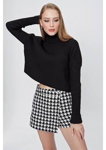 Tena Moda Kadın Siyah Selanik Örgü Boğazlı Crop Triko Kazak
