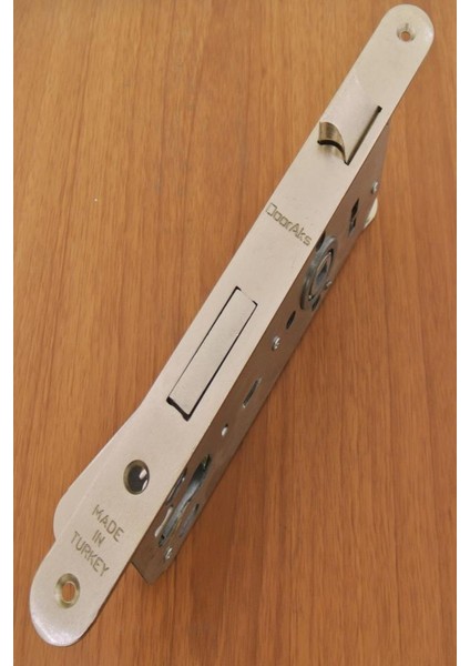 Dooraks Nikel Oval Barelli Kilidi 40 mm