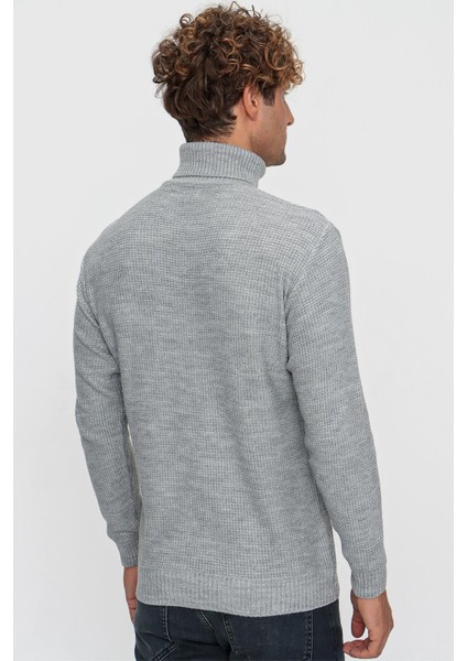 Tena Moda Kadın Bebe Mavi Bisiklet Yaka Arkası Uzun Tişört fırsatları