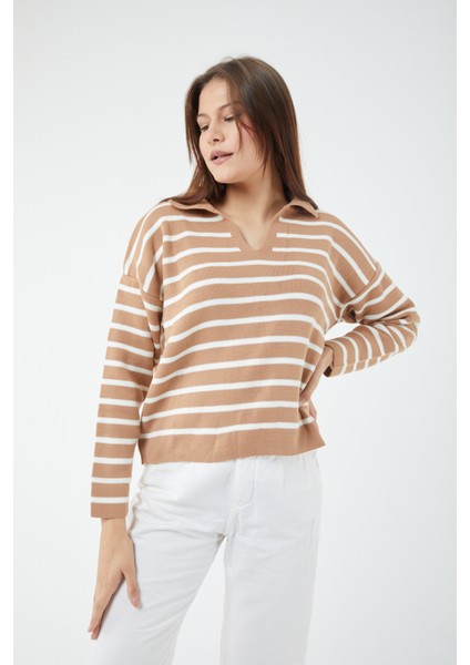 Kadın Çizgili Polo Yaka Triko Kazak fiyatları