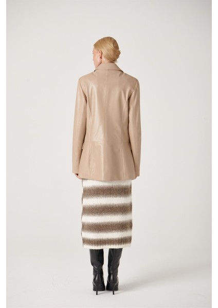 Nadya Kruvaze Oversize Deri Ceket Bej indirimleri
