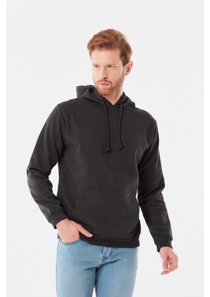 Kanguru Cepli Kapüşonlu Sweatshirt
