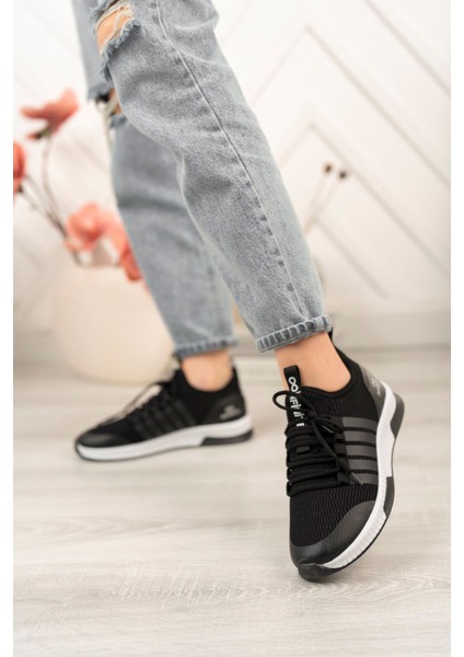 Fileli Siyaha Beyaz Taban Spor Ayakkabı fiyatları