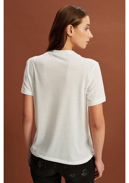 Baskılı Basic T-Shirt (B22-385A) modelleri