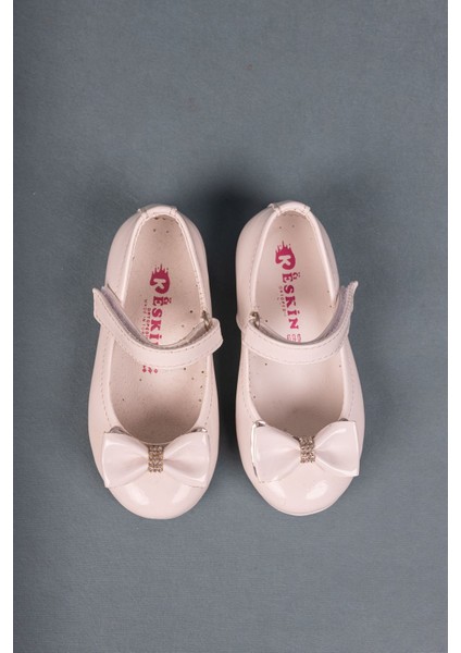 Bilekten Cırtlı Beyaz Bebe Ayakkabı fiyatları