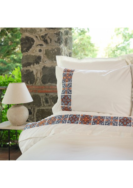 Fleur Multi Çift Kişilik Nakışlı Nevresim Takımı modelleri