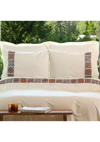 Fleur Multi Çift Kişilik Nakışlı Nevresim Takımı indirimleri