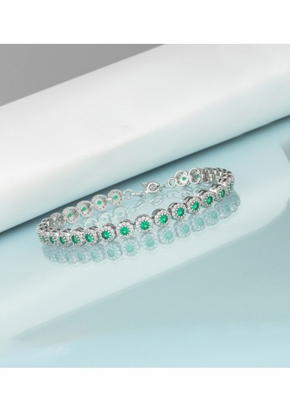 925 Ayar Gümüş Zümrüt Renk Papatya Model Bileklik (Rodyum)