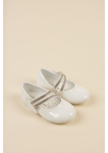 Çatal Baretli Beyaz Bebe Ayakkabı fiyatları