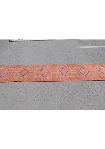 Eskitme Halı Türk Halısı Halı 70X367 Cm Turuncu Halı Merdiven Halı Bohemsı Koridor Halı 7214 fiyatları