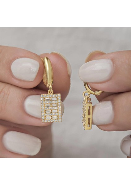 Zirkontaşlı Altın Kaplama 925 Gümüş Küpe