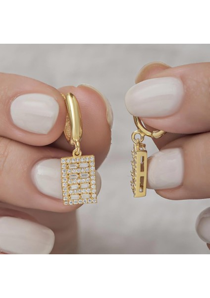 Zirkontaşlı Altın Kaplama 925 Gümüş Küpe fırsatları