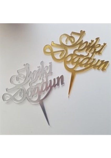 Pasta Üstüne Pleksi Iyiki Doğdun Yazısı Gümüş