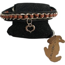 Balkonda Köpek kolyesi siyah deri metal zincirli kalp figürlü genişlik:1,5cm boyun ölçüsü25-40cm ayarlamalı dog collar K1-1