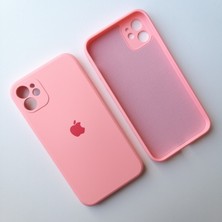 More Gsm iPhone 11 Uyumlu Köşeli Kalıp ( 12 Görünümlü ) Içi Kadife Silikon Kılıf