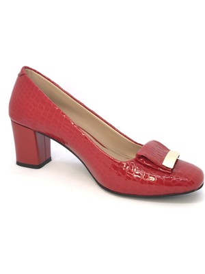 İzland Shoes Kadın Kırmızı Renk Şık Klasik Hakiki Derili Rahat Ayakkabı