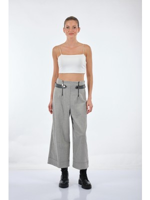 Unique Mode Minimalist Midi Geniş Paça Kadın Pantolon - 2025 Trendi