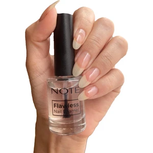 Note Cosmetics Nail Flawless Oje 01 Selfie - Şeffaf
