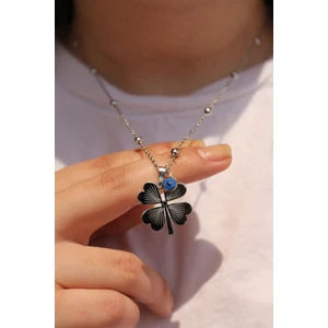 Çelik Vintage Model Nazar Boncuklu Zarif Yonca Kolye