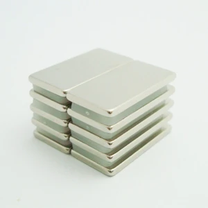 Dünya Magnet 40 Adet 20X10X1,5MM Dikdörtgen Neodyum Mıknatıs