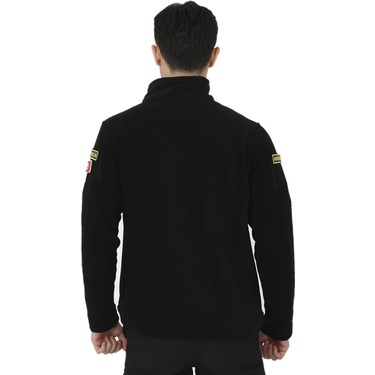 Porno modellarning ichki kiyimdagi fotosuratlari