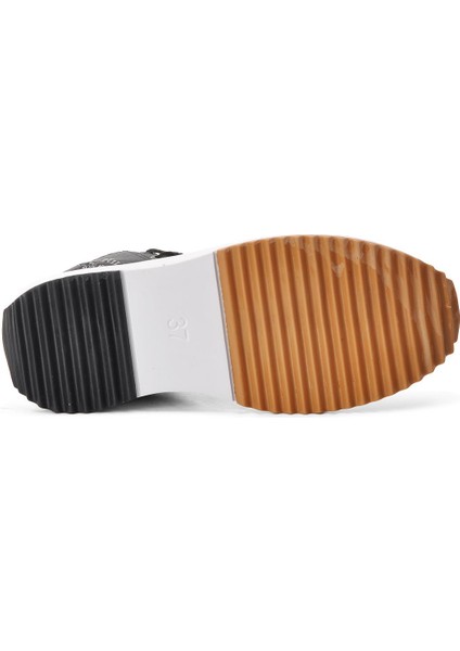 PO-30021 Siyah-Beyaz Içi Polarlı Kadın Hi Sneaker