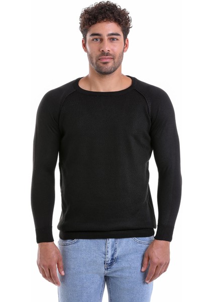 Erkek Siyah Regular Fit Desenli V Yaka Yünlü Triko Kazak