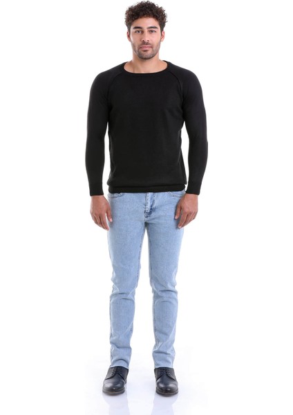 Erkek Siyah Regular Fit Desenli V Yaka Yünlü Triko Kazak fırsatları