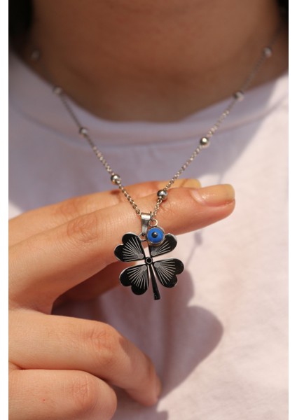 Çelik Vintage Model Nazar Boncuklu Zarif Yonca Kolye