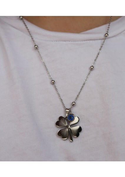 Çelik Vintage Model Nazar Boncuklu Zarif Yonca Kolye fiyatları