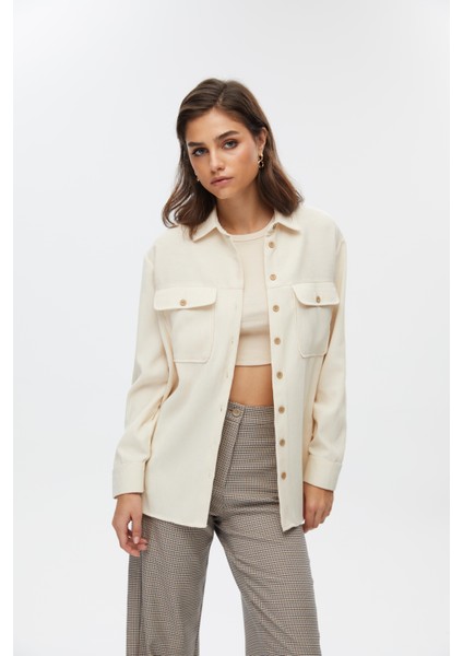Düğme Detaylı Kadın Gömlek